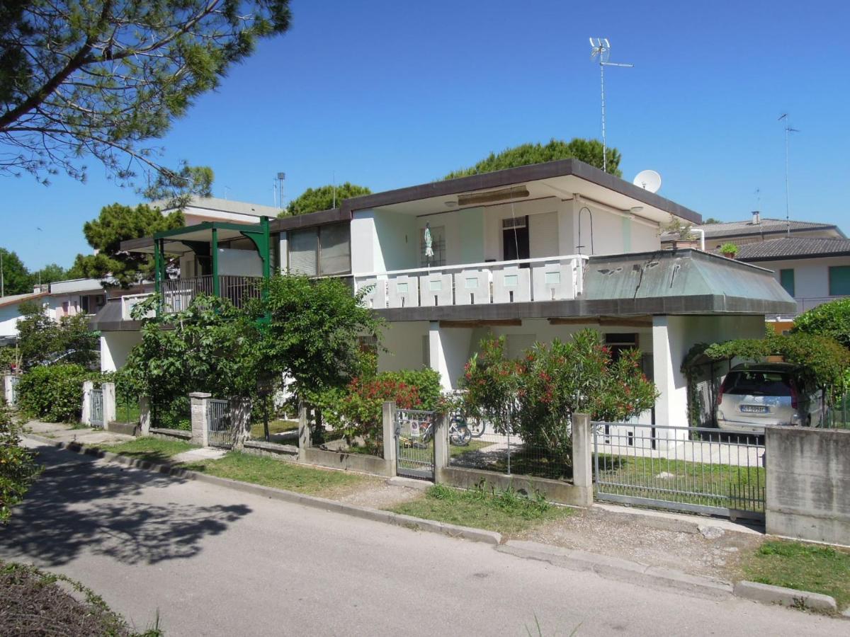 Condominio Villa Verde Bibione Exterior foto